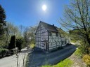 Einfamilienfachwerkhaus mit Garten in ruhiger, grner Wohnlage von Solingen-Grfrath - Solingen